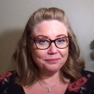 Meet your Posher, Karin